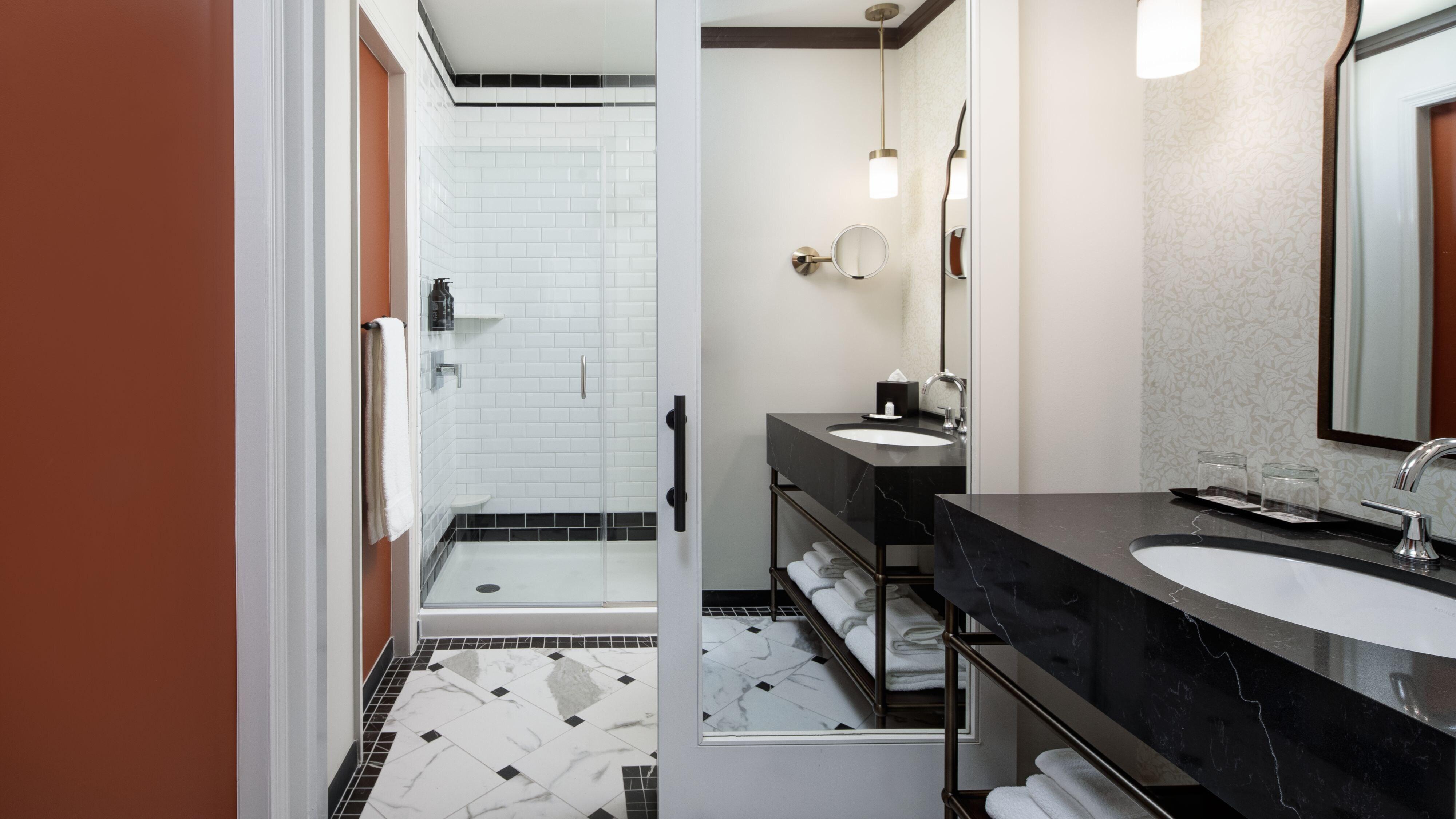 David Whitney, Autograph Collection Hotel 4*