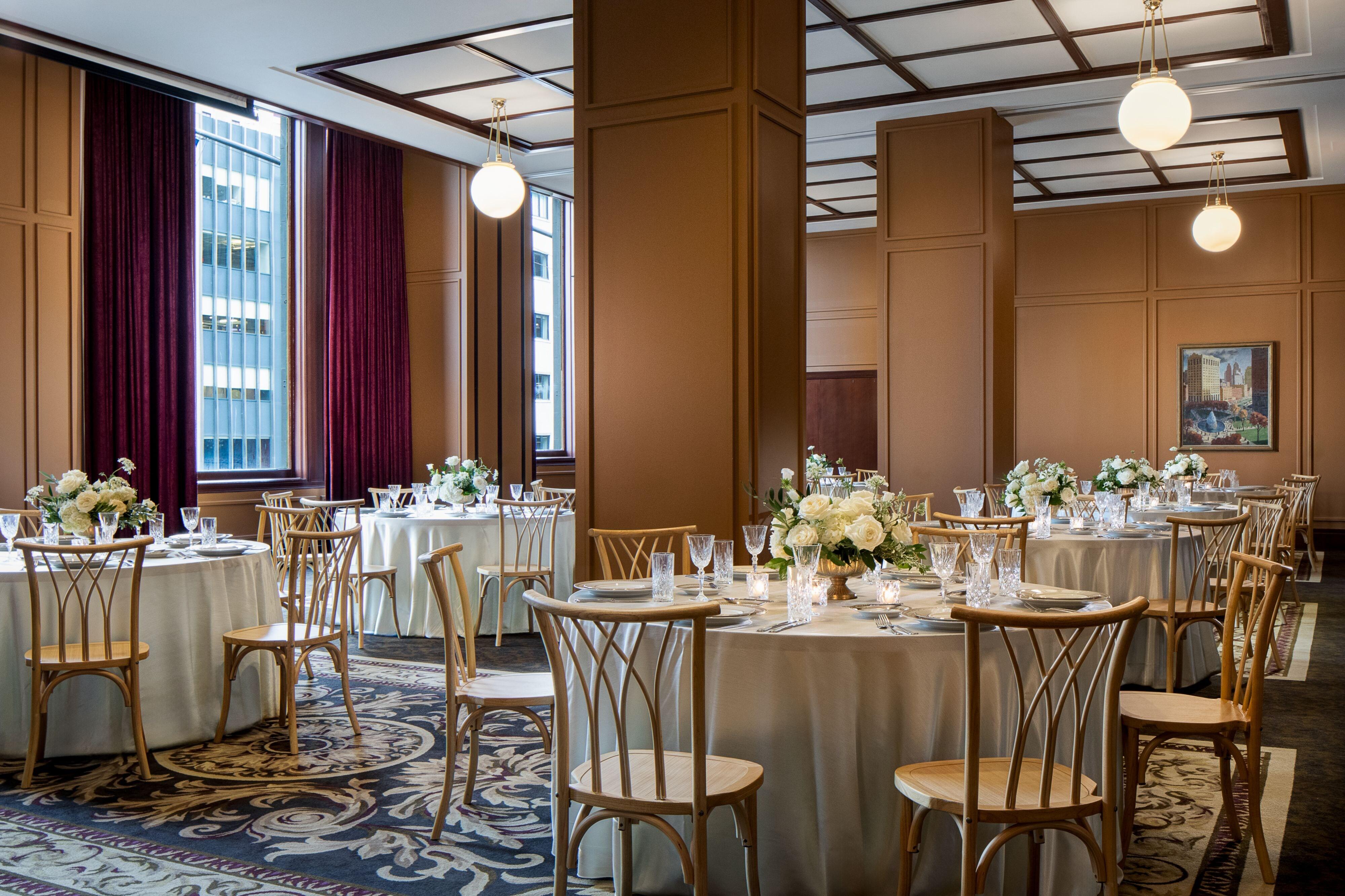 David Whitney, Autograph Collection 4* Detroit