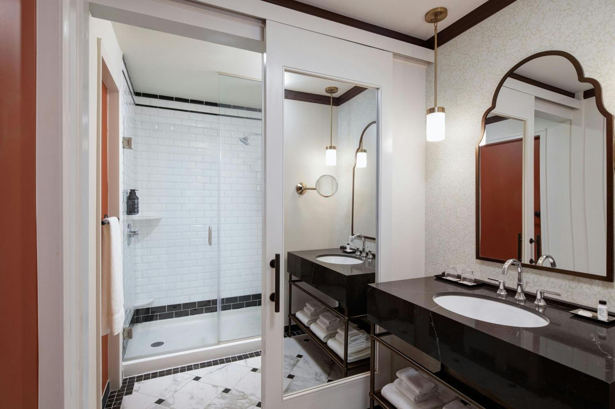 David Whitney, Autograph Collection Hotel